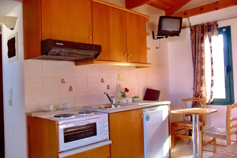 Irida Hotel Apartments in Δημοτική Ενότητα Μαλίων — foto 17