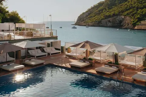 Mondrian Ibiza in Santa Eulària des Riu