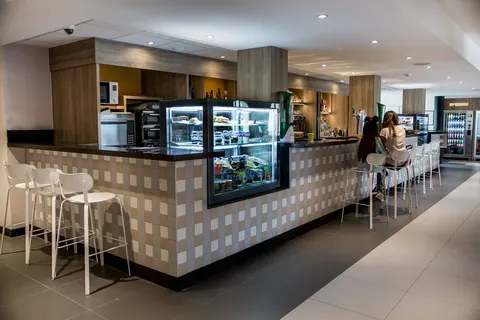 Hotel Campanile Val de France foto 8