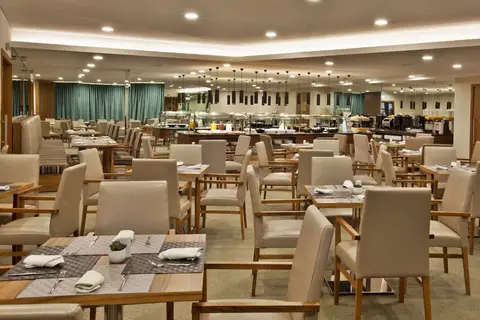 Ramada by Wyndham Lisbon in Almada — foto 4