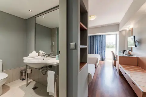 Esperides Beach Resort in Faliraki — foto 11