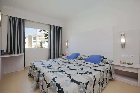 Isla de Cabrera Aparthotel in ses Salines — foto 3
