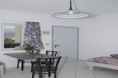 Sunshine Garden Apartments in Δημοτική Ενότητα Μαλίων — foto 5