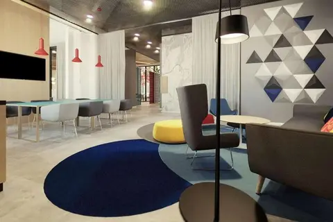 Holiday Inn Express Tbilisi Avlabari in Tbilisi — foto 7