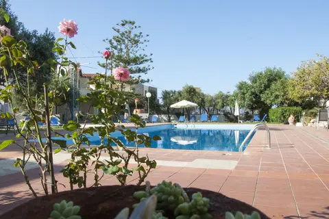 Creteco Hotel & Suites in Δημοτική Ενότητα Γουβών — foto 20
