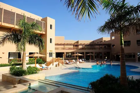 The Breakers Diving & Surfing Lodge in Soma Bay, foto 2