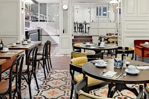 H10 Villa de la Reina in Madrid — foto 21