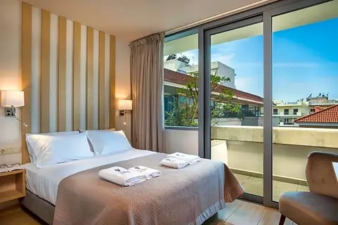 Trianon Luxury Apartments & Suites in Chania