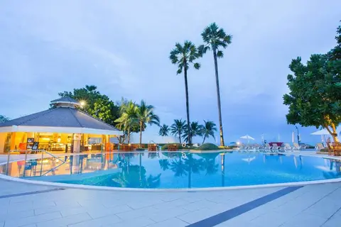Novotel Rayong Rim Pae Resort in สุนทรภู่ — foto 2