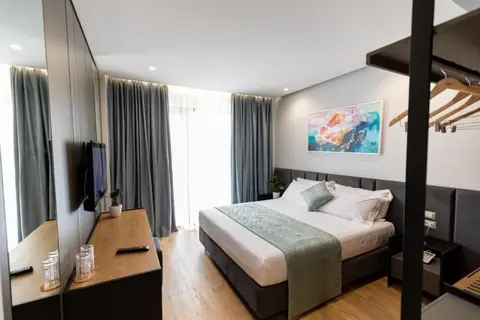 Ames Hotel & Spa in Vlora — foto 14