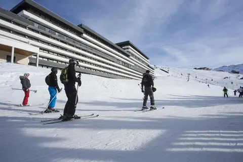 SOWELL RESIDENCES Pierre Blanche**** in Les Belleville