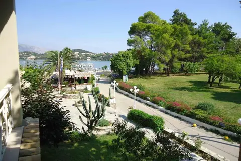 Molfetta Beach Hotel in Γουβιά — foto 22