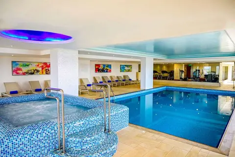 Pullman Al Marjan Island Resort in Marjan Island Resort & SPA — foto 7