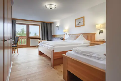 Hotel Steger - Dellai in Kastelruth - Castelrotto — foto 2