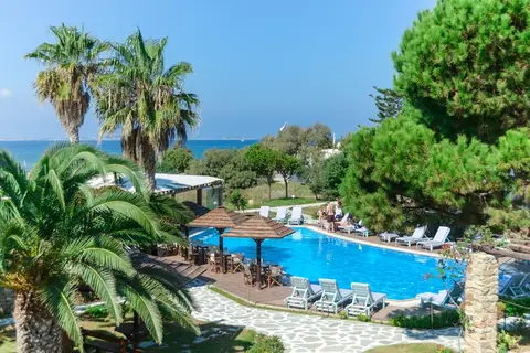 Alkyoni Beach Hotel in Naxos — foto 10