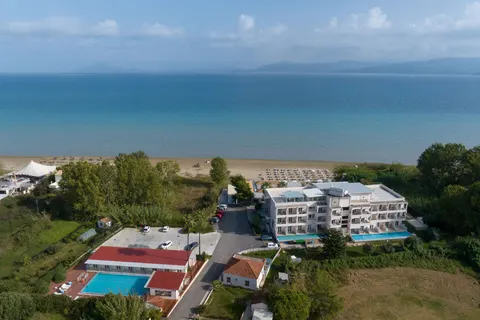 Cavomarina Beach in Municipal Unit of Lefkimmi — foto 48