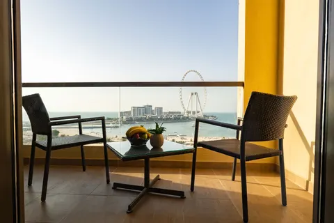 Amwaj Rotana in JB Gastropub — foto 8