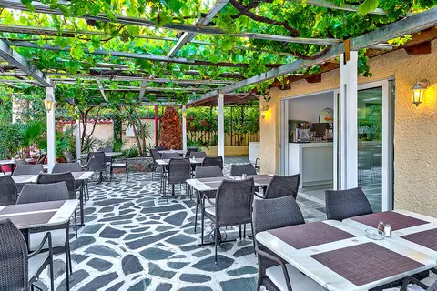 Happy Days Hotel in Paradeisi, foto 10