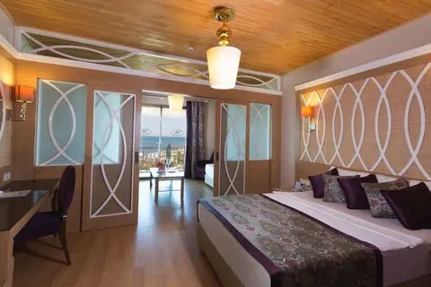 Quattro Family Club Dem Hotel in Alaşehir — foto 5