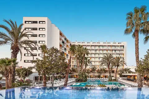 AQUA Hotel Silhouette & Spa in Malgrat de Mar — foto 13