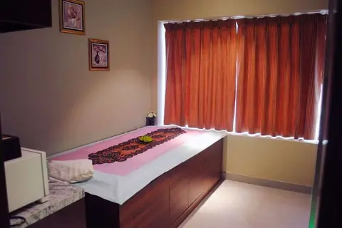 Hotel Versailles in ديرة — foto 15