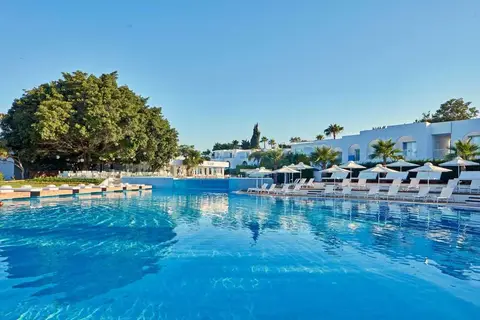So Nice Club Resort in Αγία Νάπα