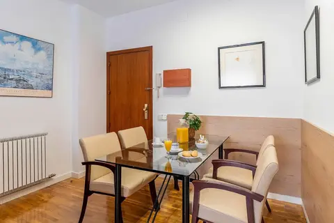 Aparthotel Bertran in Barcelona — foto 29