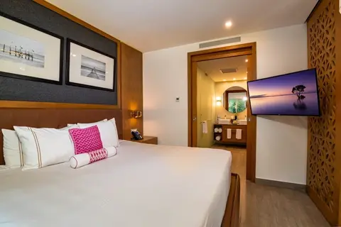 The Fives Beach Hotel & Residences in Playa del Carmen — foto 14