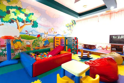 Andaman Beach Suites Hotel in ตำบลป่าตอง — foto 10
