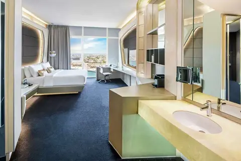 V Hotel Dubai Curio Collection by Hilton in دبي — foto 22