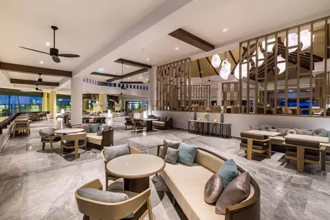 Phuket Marriott Resort & Spa, Merlin Beach in ตำบลป่าตอง — foto 4