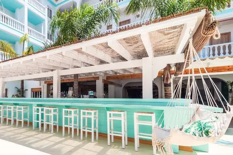 Endlss Beach & Disco Hotel Ibiza in Cala de Bou — foto 18