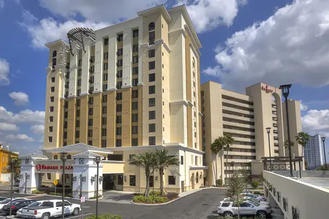 Ramada Plaza by Wyndham Orlando Resort & Suites International Drive in Orlando — foto 10