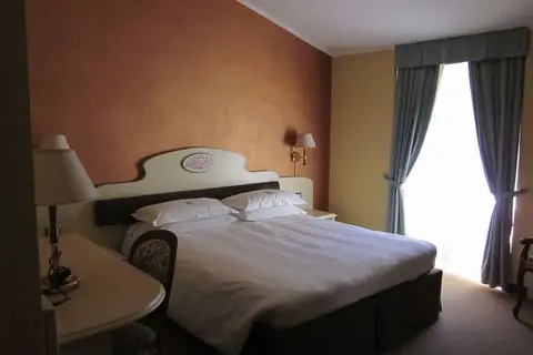 Hotel Villa Paradiso in Meina — foto 28