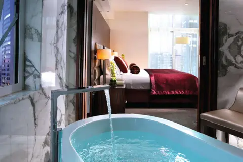 Bonnington Hotel Dubai in Jumeirah Lakes Towers — foto 17
