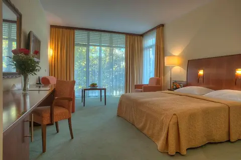 Hotel Rivijera in Petrovac na Moru — foto 18