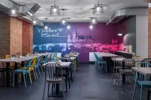 EA Melantrich foto 1