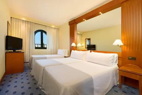 Hotel Exe Sevilla Macarena in Sevilla — foto 28