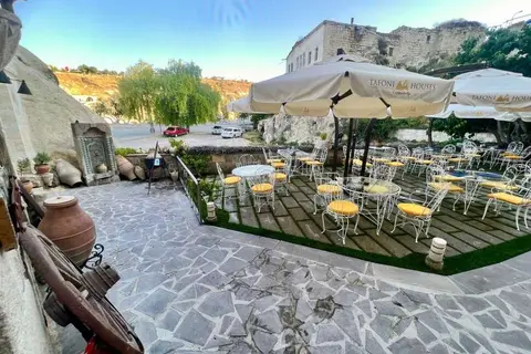 Tafoni Houses Cave Hotel in Ürgüp — foto 9
