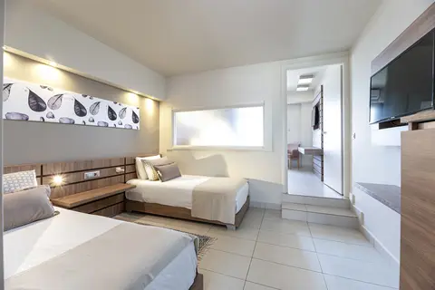 Akti Coast Club Hotel in Μαρμάρι — foto 21