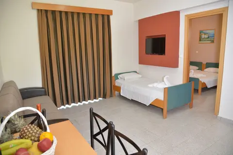 Emerald Hotel in Ιαλυσός — foto 4