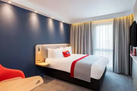 Holiday Inn Express Belfast City - Queen's Quarter in Belfast — foto 15