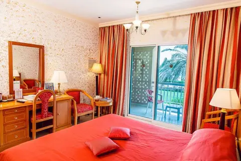 Sharjah Carlton Hotel in Al Khalidiyah — foto 5