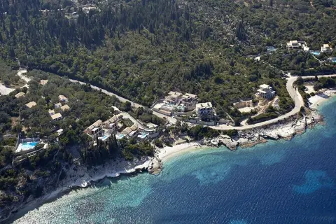 Anassa Mare Villas & Residences in Αντίπαξος — foto 2