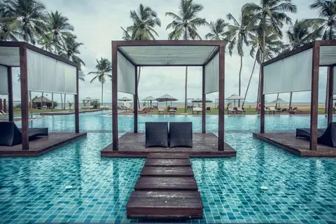 Suriya Luxury Resort in Waikkala — foto 12