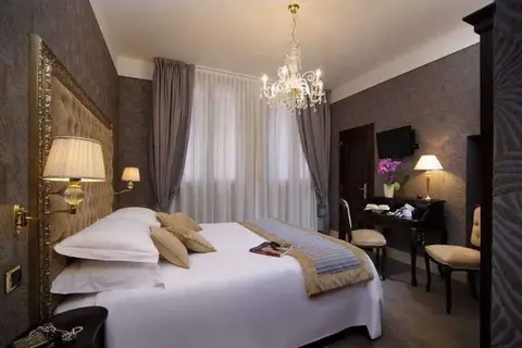 Palazzo Paruta in Venetië, foto 3