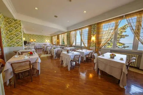 Hotel Lido in Passignano sul Trasimeno — foto 5