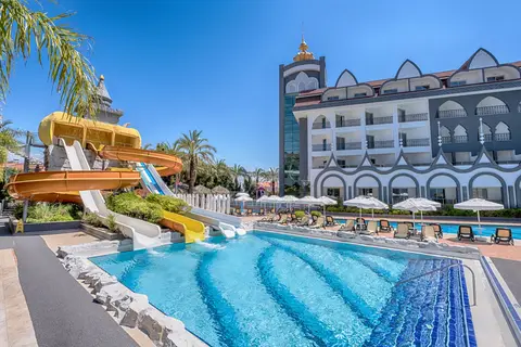 Well Palace Side in Manavgat