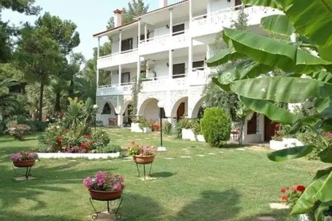Porfi Beach Hotel in Νικήτη