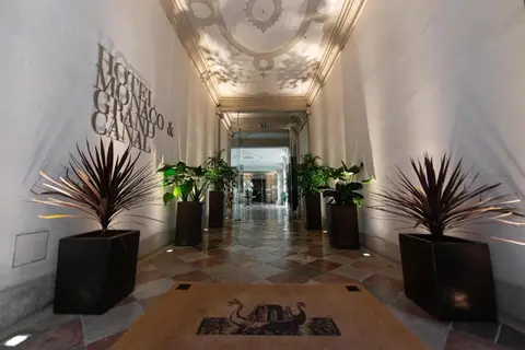 Hotel Monaco & Grand Canal in Venetië — foto 26